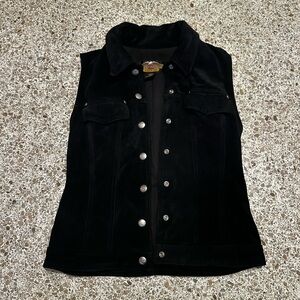 Harley Davidson Suede vest - ALWAYS ACCEPTING OFFERS -